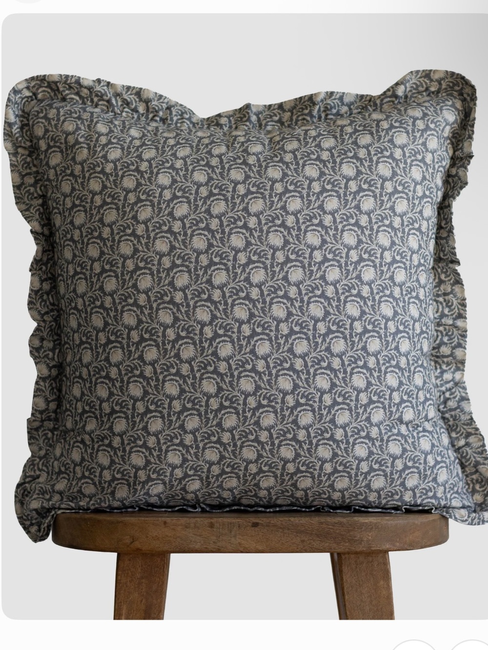 Quinn Ruffle Pillow Cover 22”